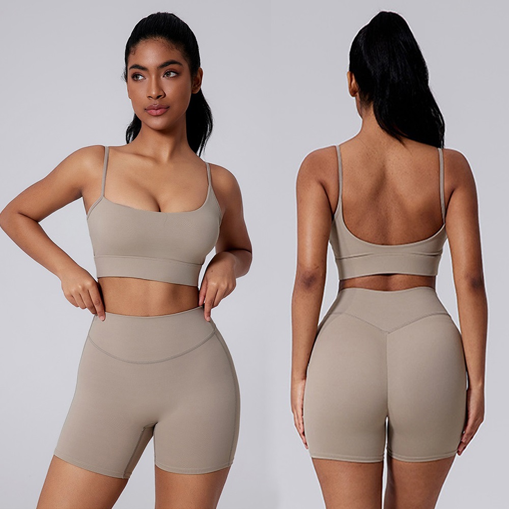 Cloud Hide Yellow Yoga Suit Gy - Pilates In Yoga Pants 评论和价格